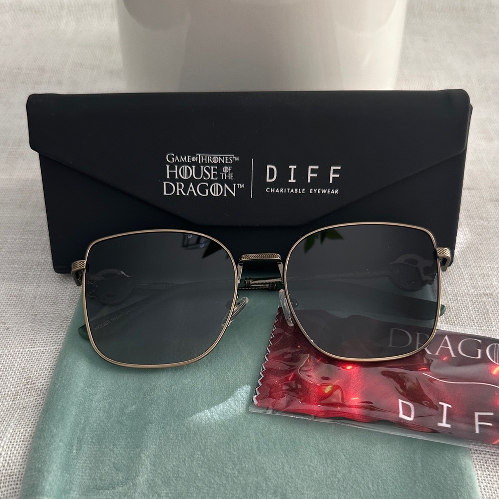 Diff x House of the Dragon Sunglasses